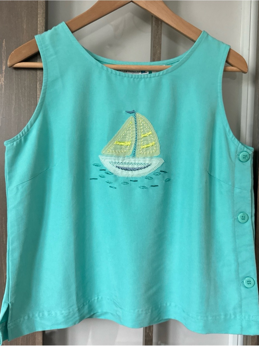 Vtg WEEKEND CLOTHES LINE Boxy Sleeveless‎ Top Embroidered Sailboat Seafoam Green
